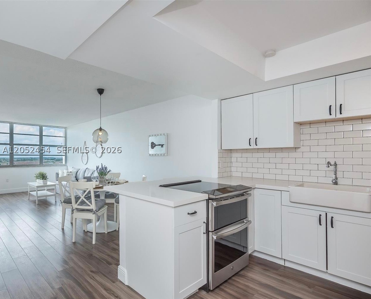 BUCKLEY TOWERS CONDO - EA - Residential