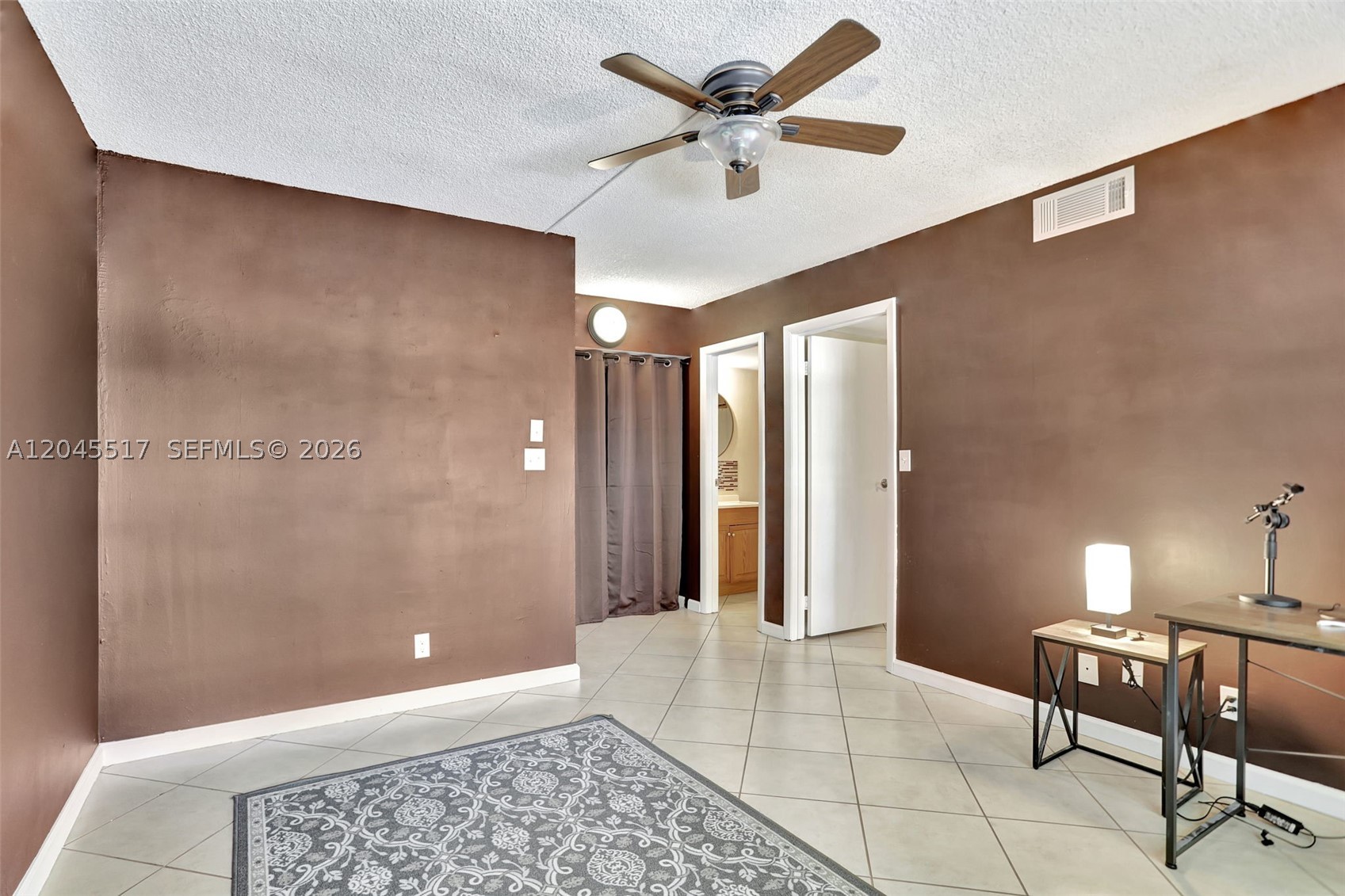 LAURELS AT MARGATE CONDO - Residential