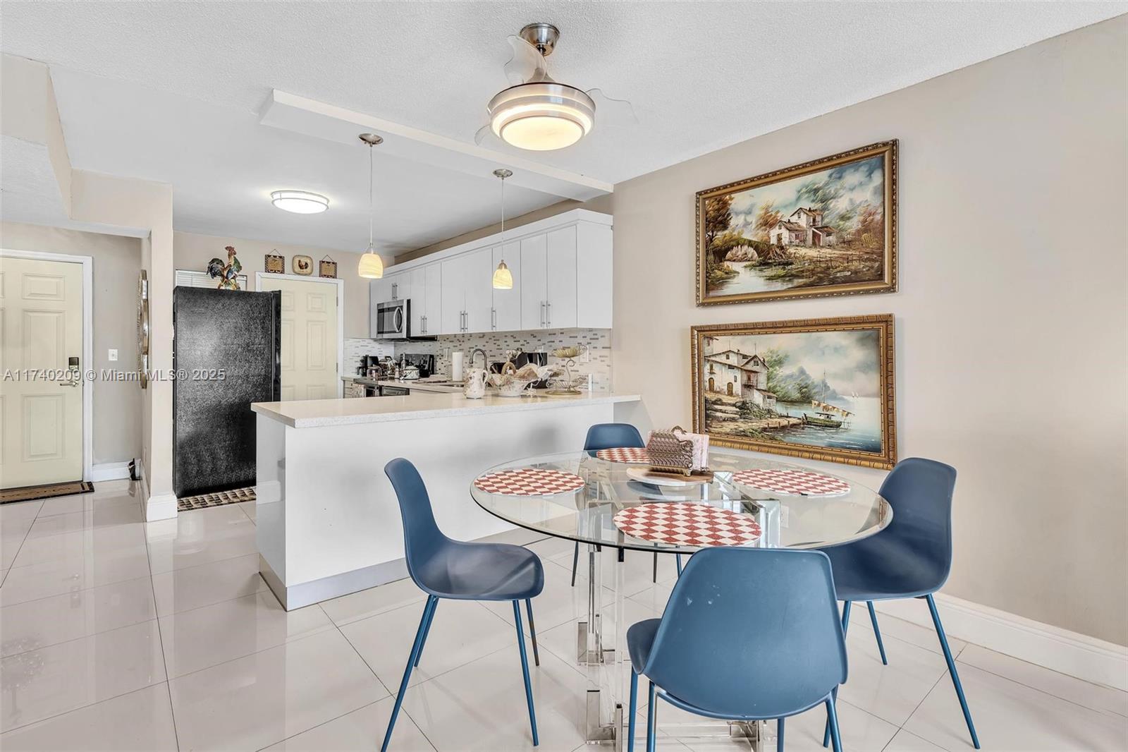 RIVIERA CONDOMINIUM APTS - Residential