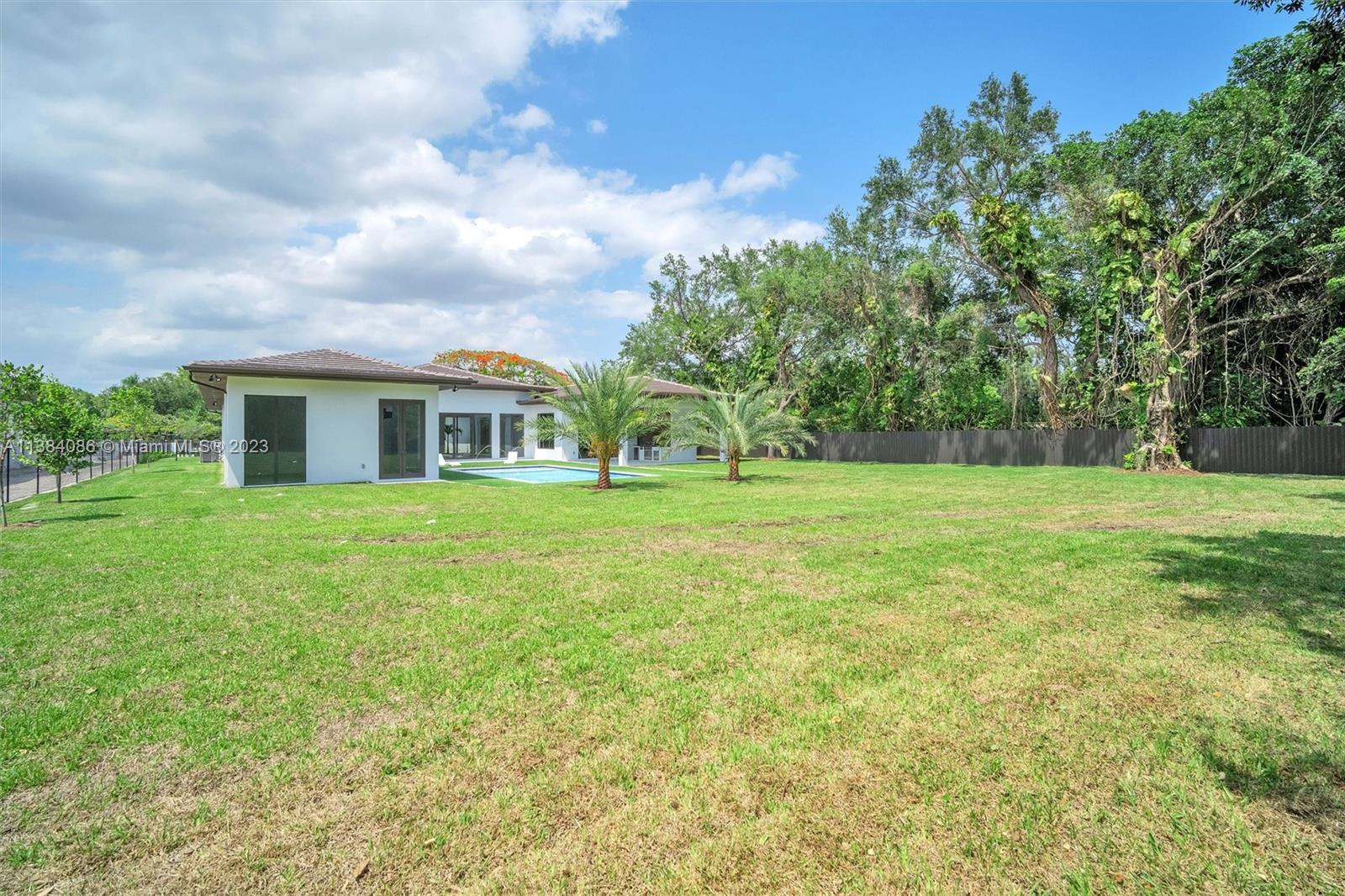 Killian Oaks - Residential