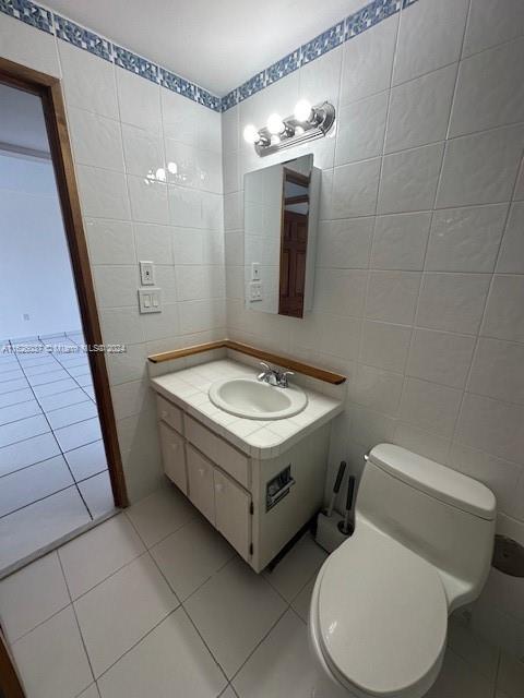 COASTAL TOWERS CONDO - Residential Lease