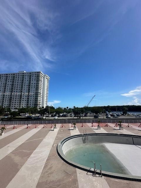 COASTAL TOWERS CONDO - Residential Lease