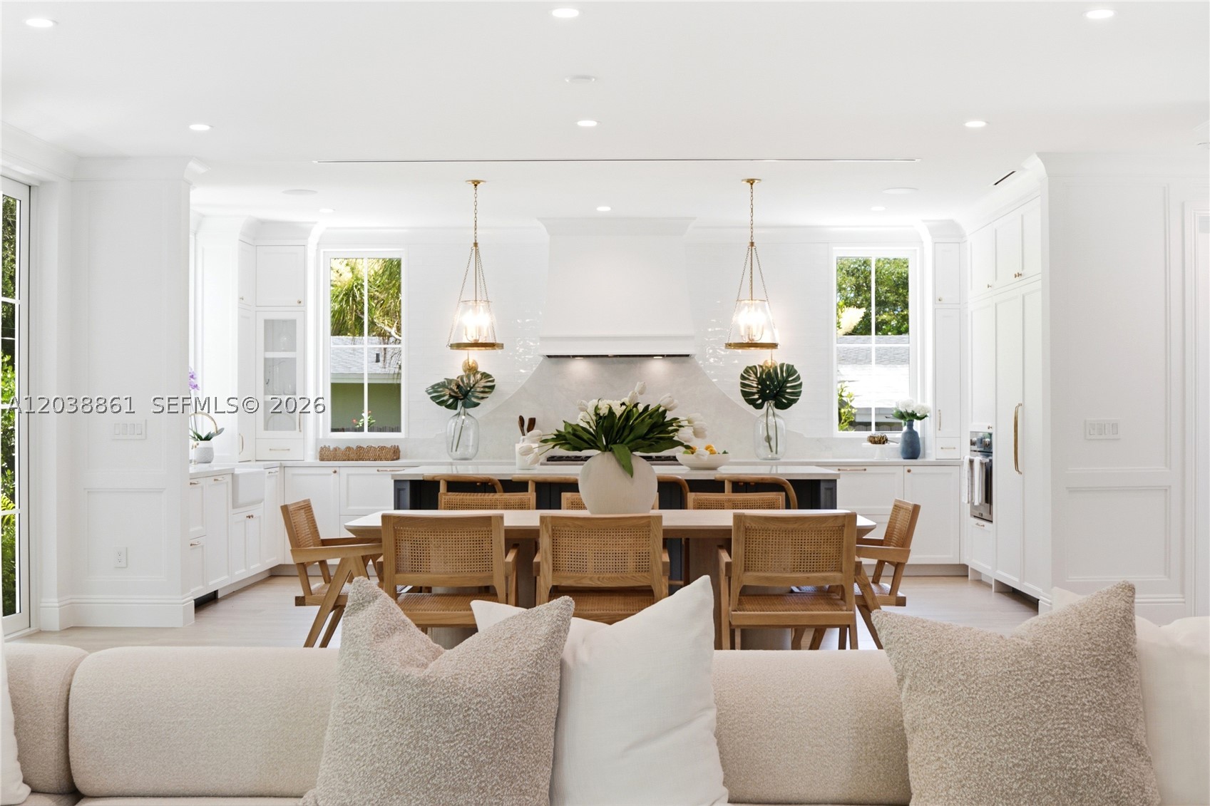 MANGO TERRACE - Residential