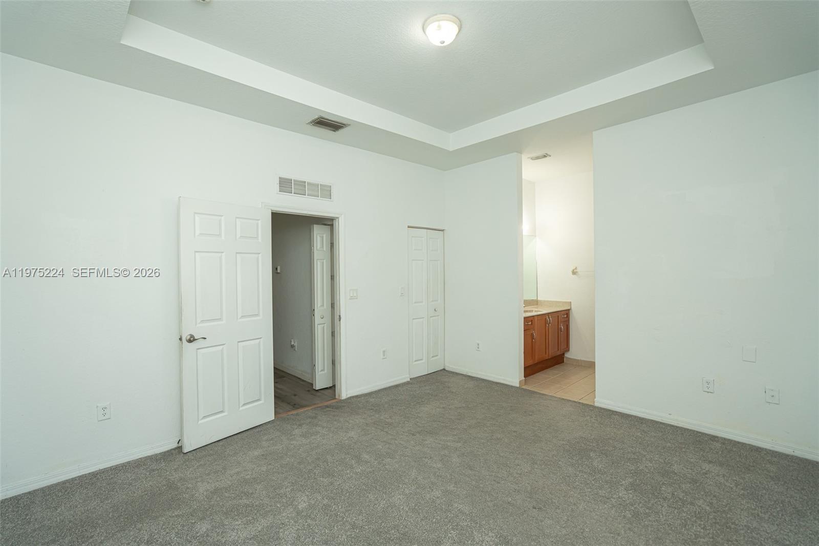 LAS TERRAZAS AT VIZCAYA C - Residential