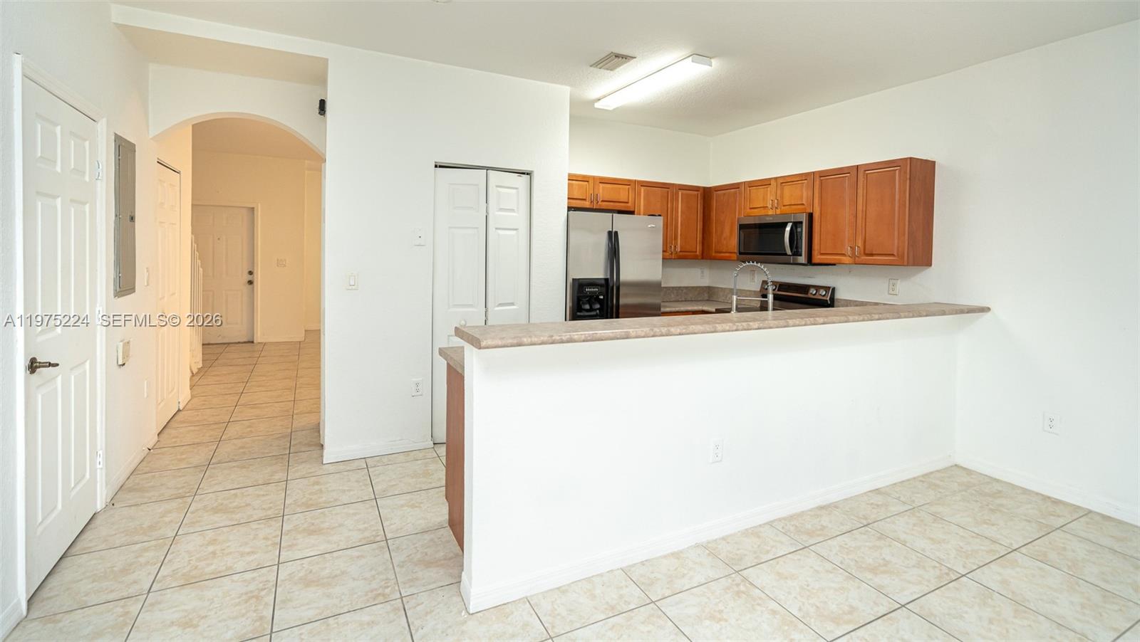LAS TERRAZAS AT VIZCAYA C - Residential