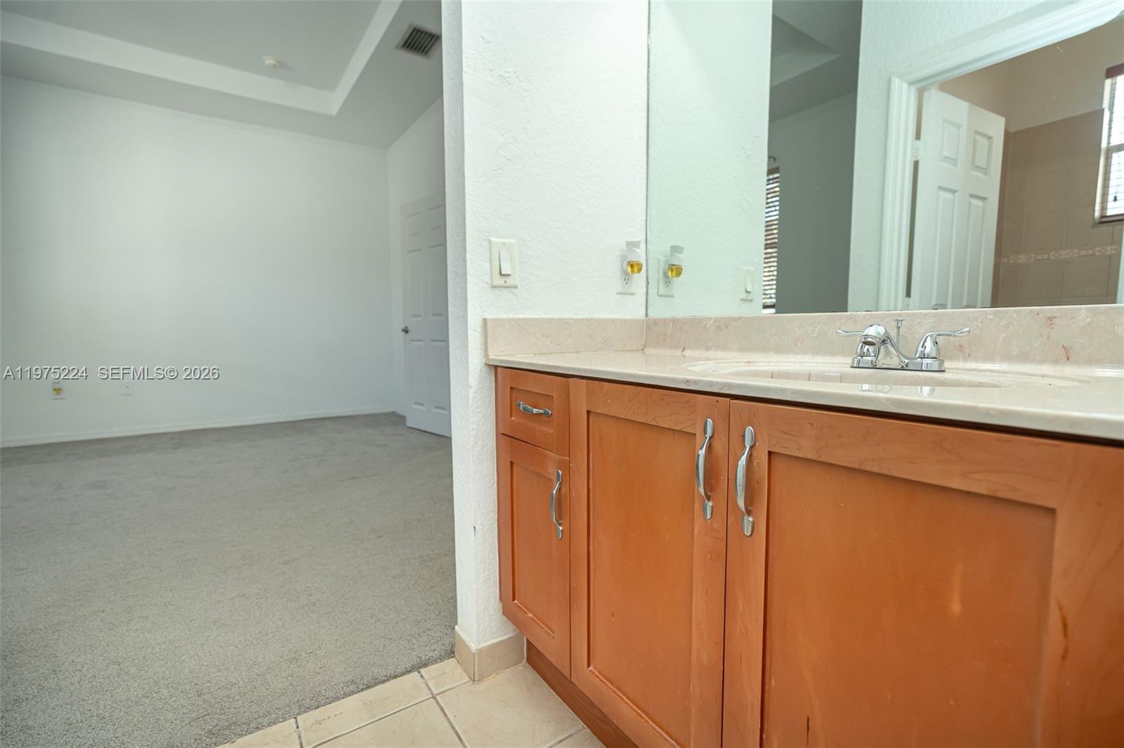 LAS TERRAZAS AT VIZCAYA C - Residential