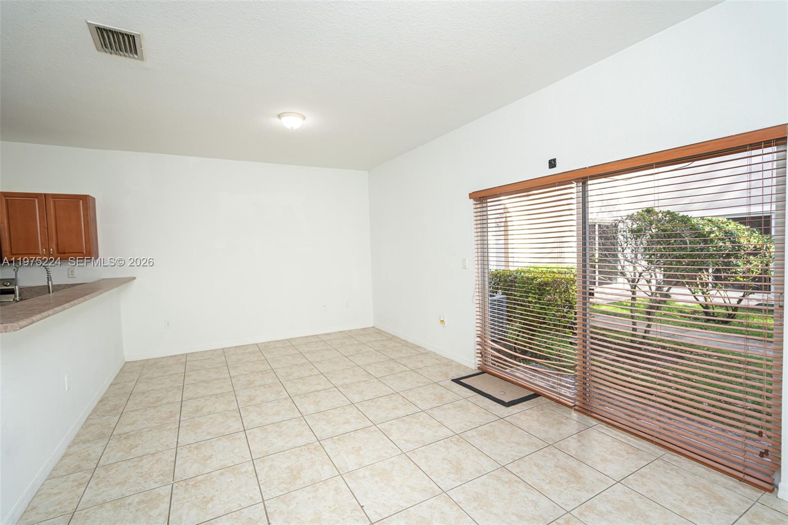 LAS TERRAZAS AT VIZCAYA C - Residential