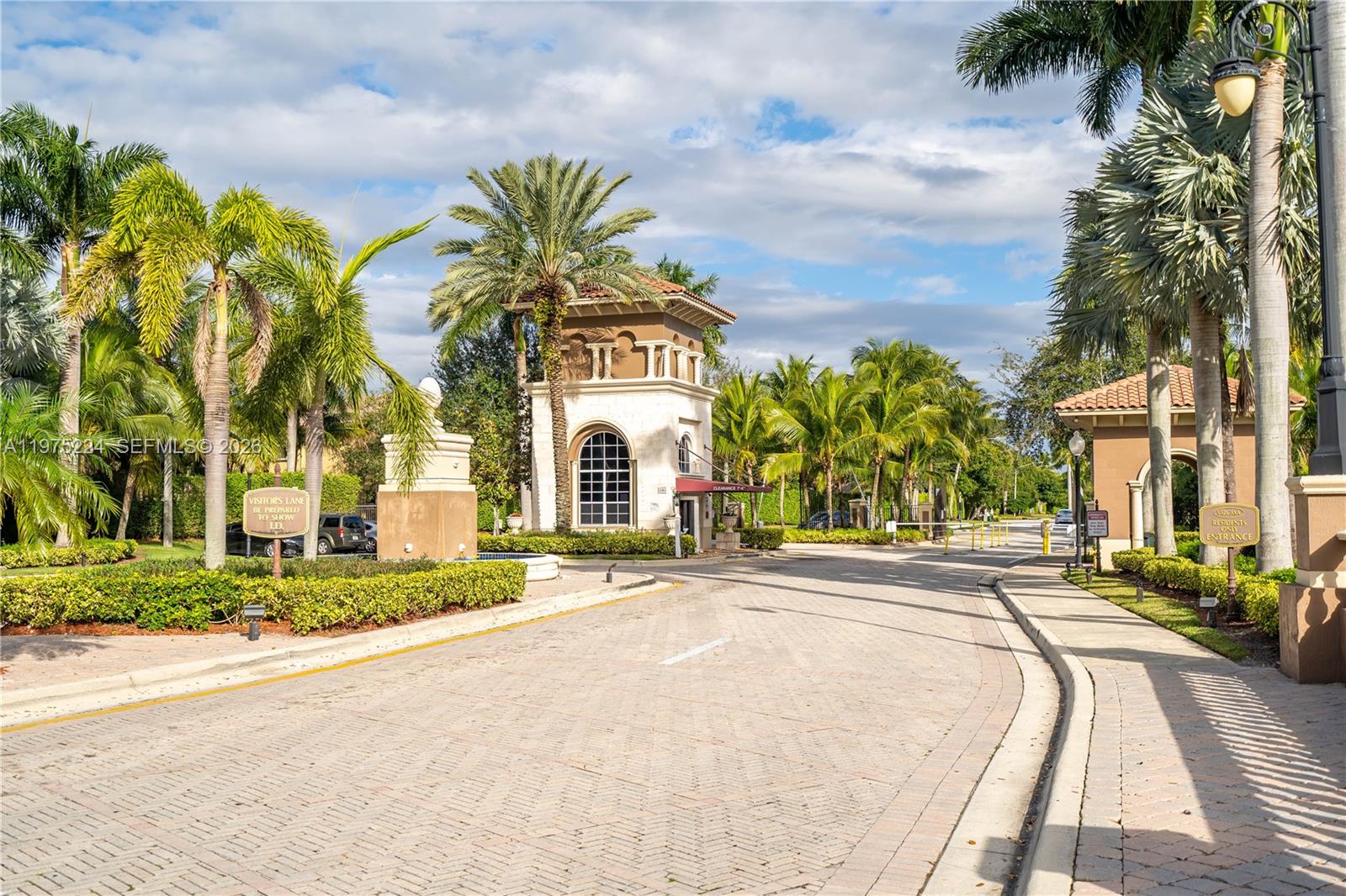 LAS TERRAZAS AT VIZCAYA C - Residential