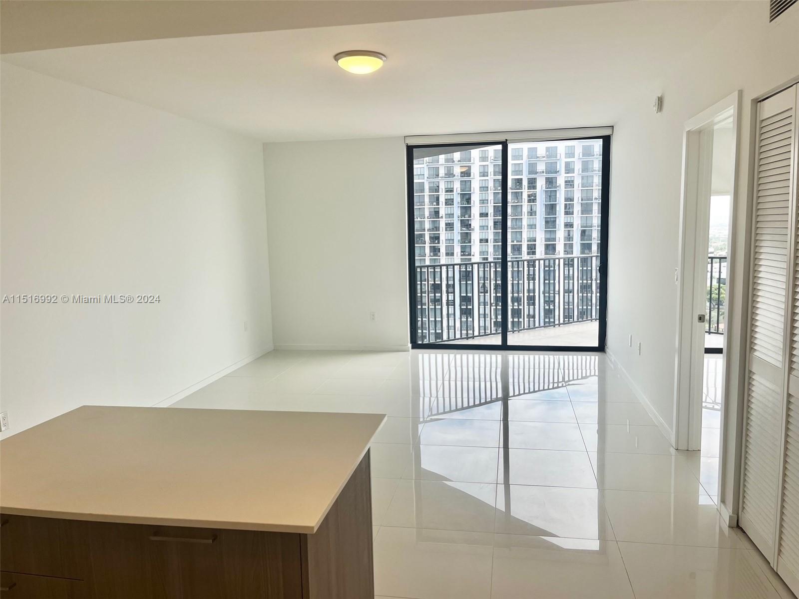5300 PASEO CONDO - Residential Lease