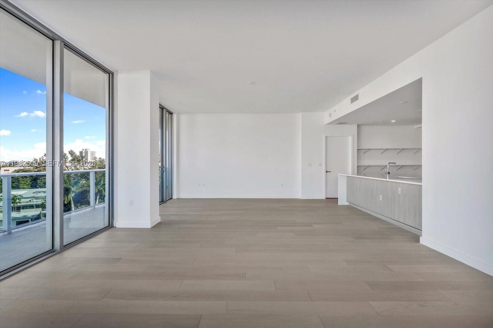 BAY HARBOR ISLAND - Residential
