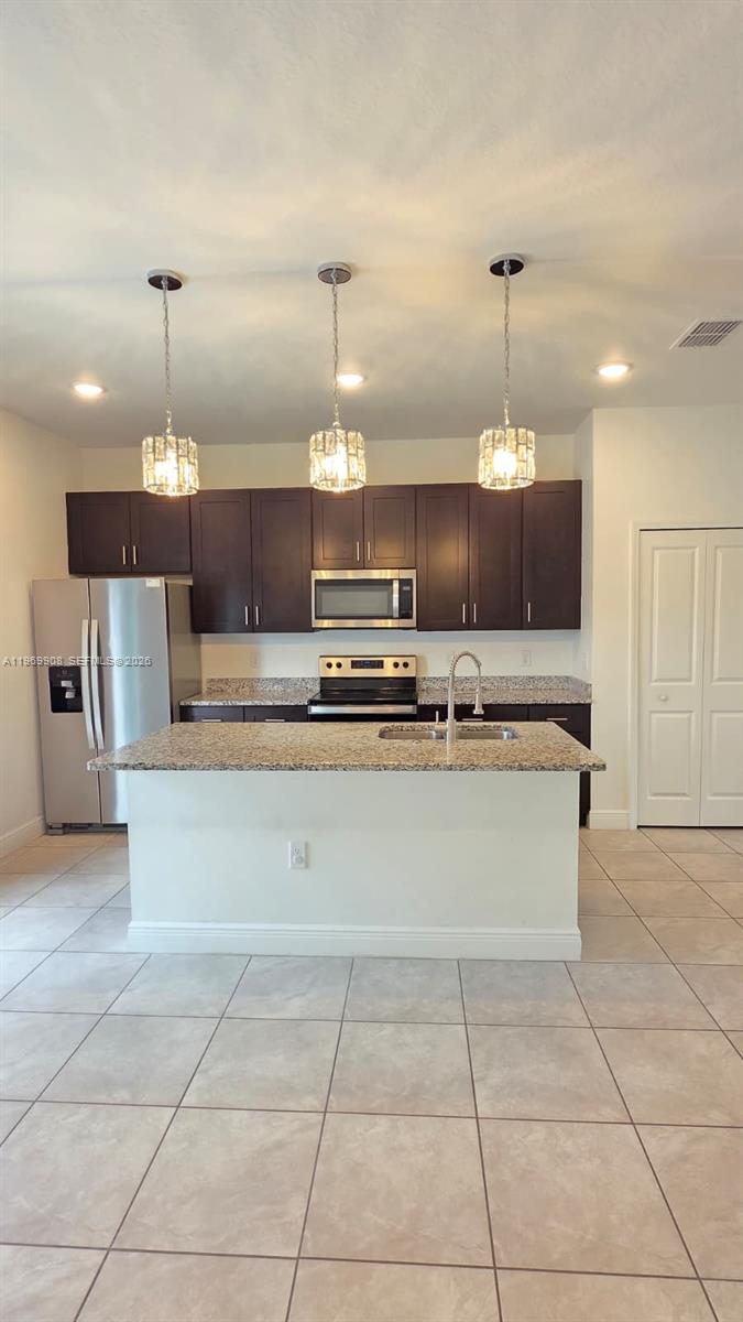 MARION OAKS UN NINE - Residential