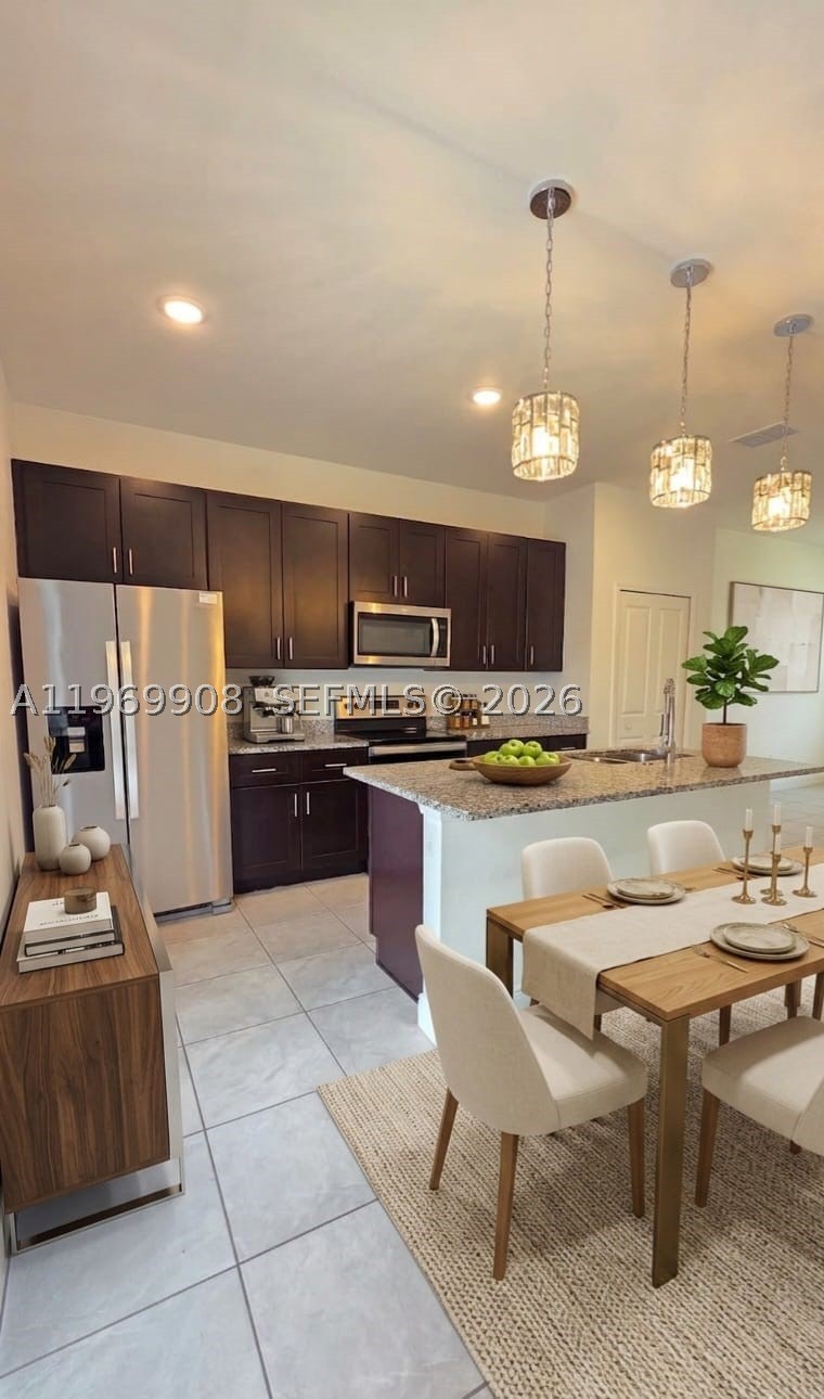 MARION OAKS UN NINE - Residential