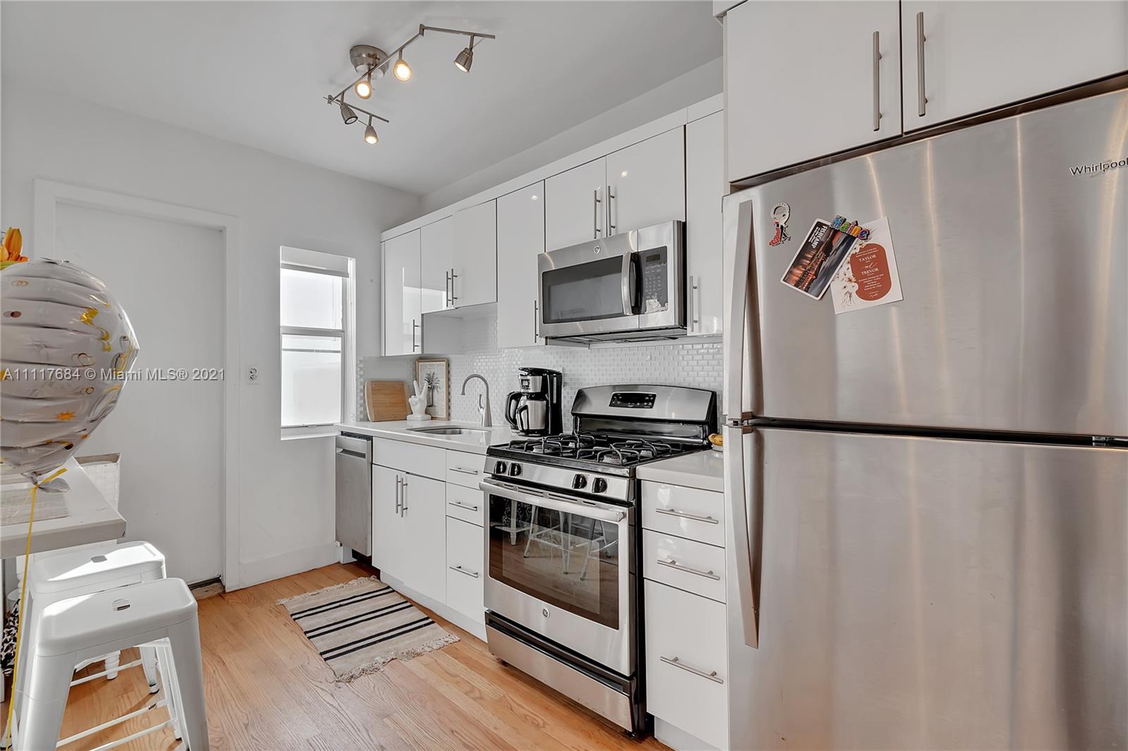 OCEAN BEACH ADDN NO 3 - Residential Lease