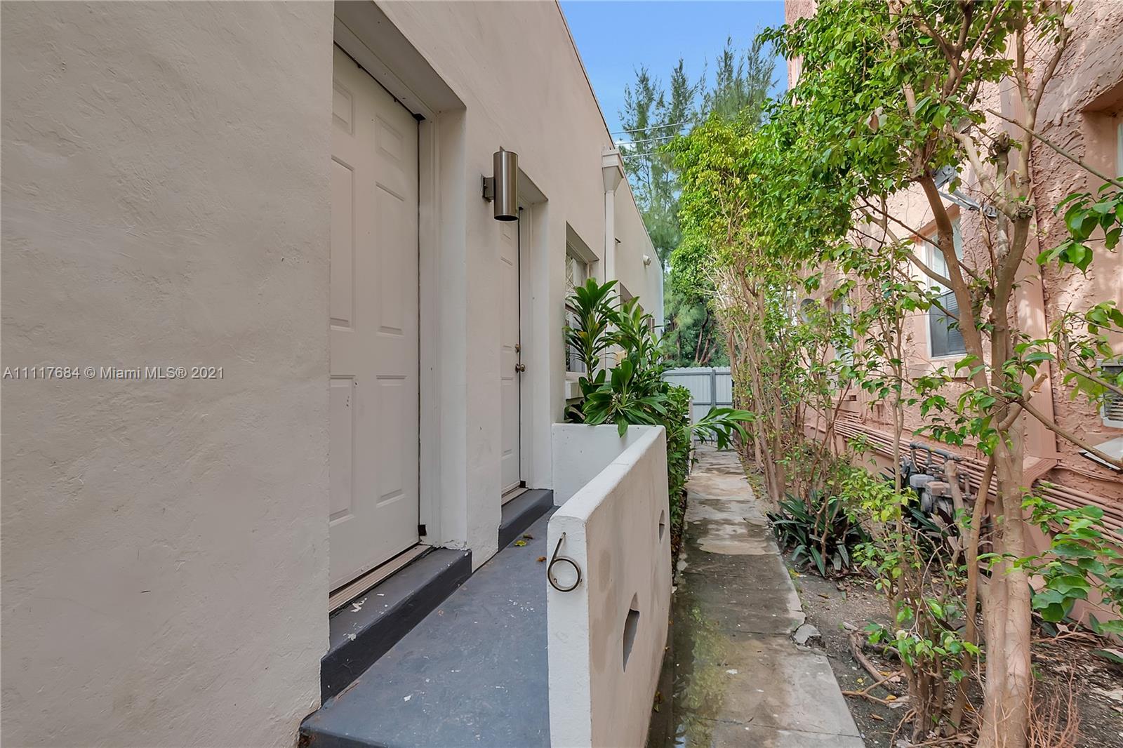OCEAN BEACH ADDN NO 3 - Residential Lease