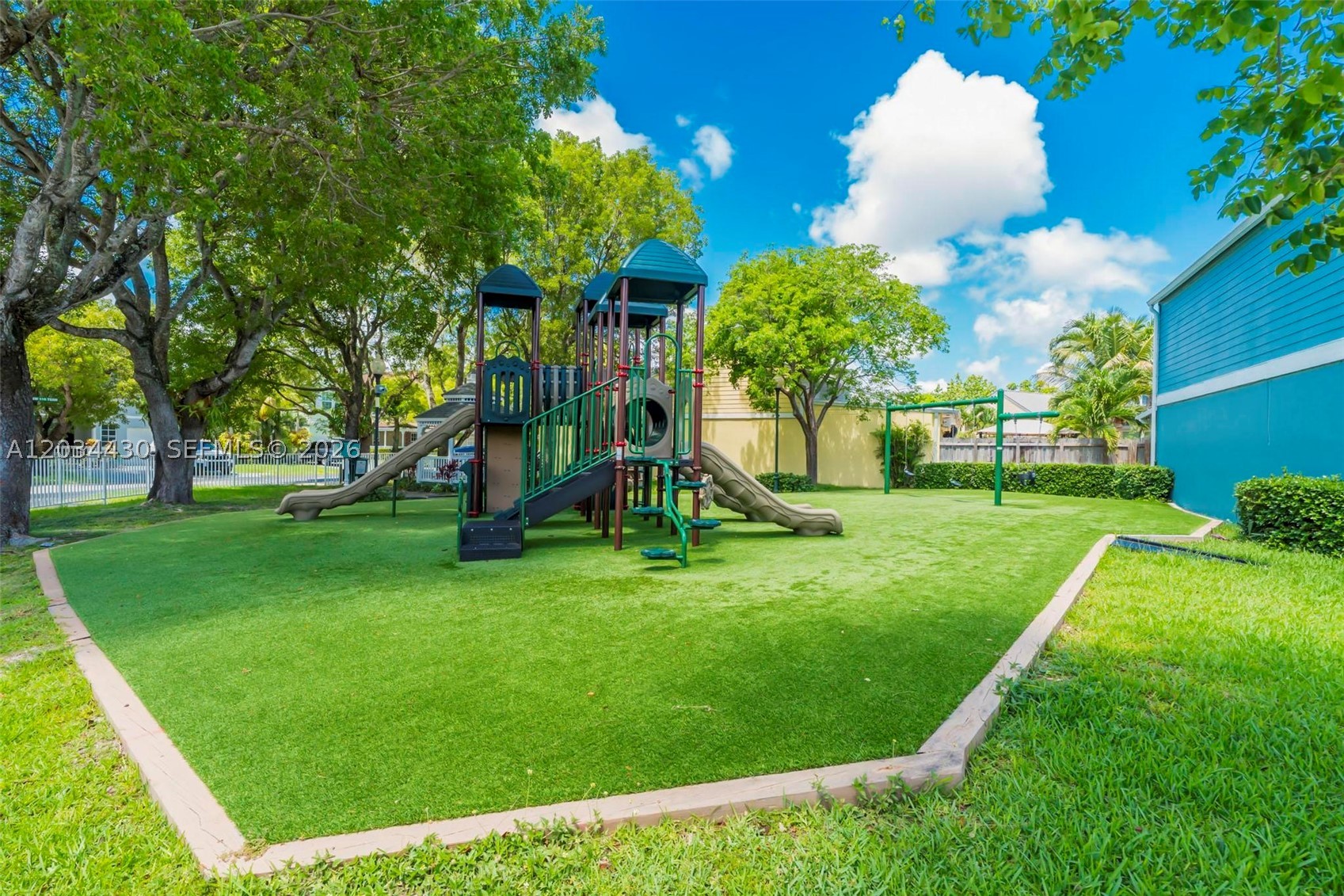 TOWNGATE SOUTH SEC 3 - Residential