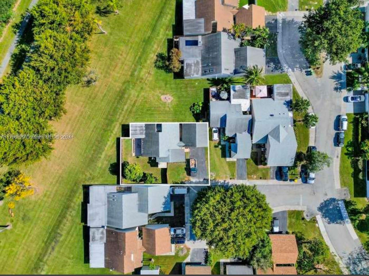 AUDUBON CLUSTER WEST - Residential Lease