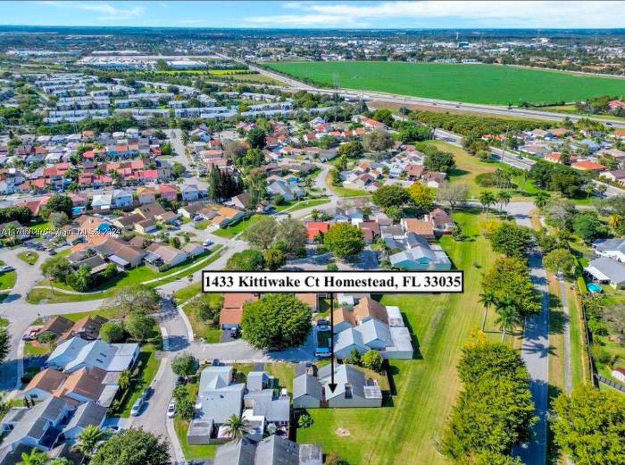 AUDUBON CLUSTER WEST - Residential Lease