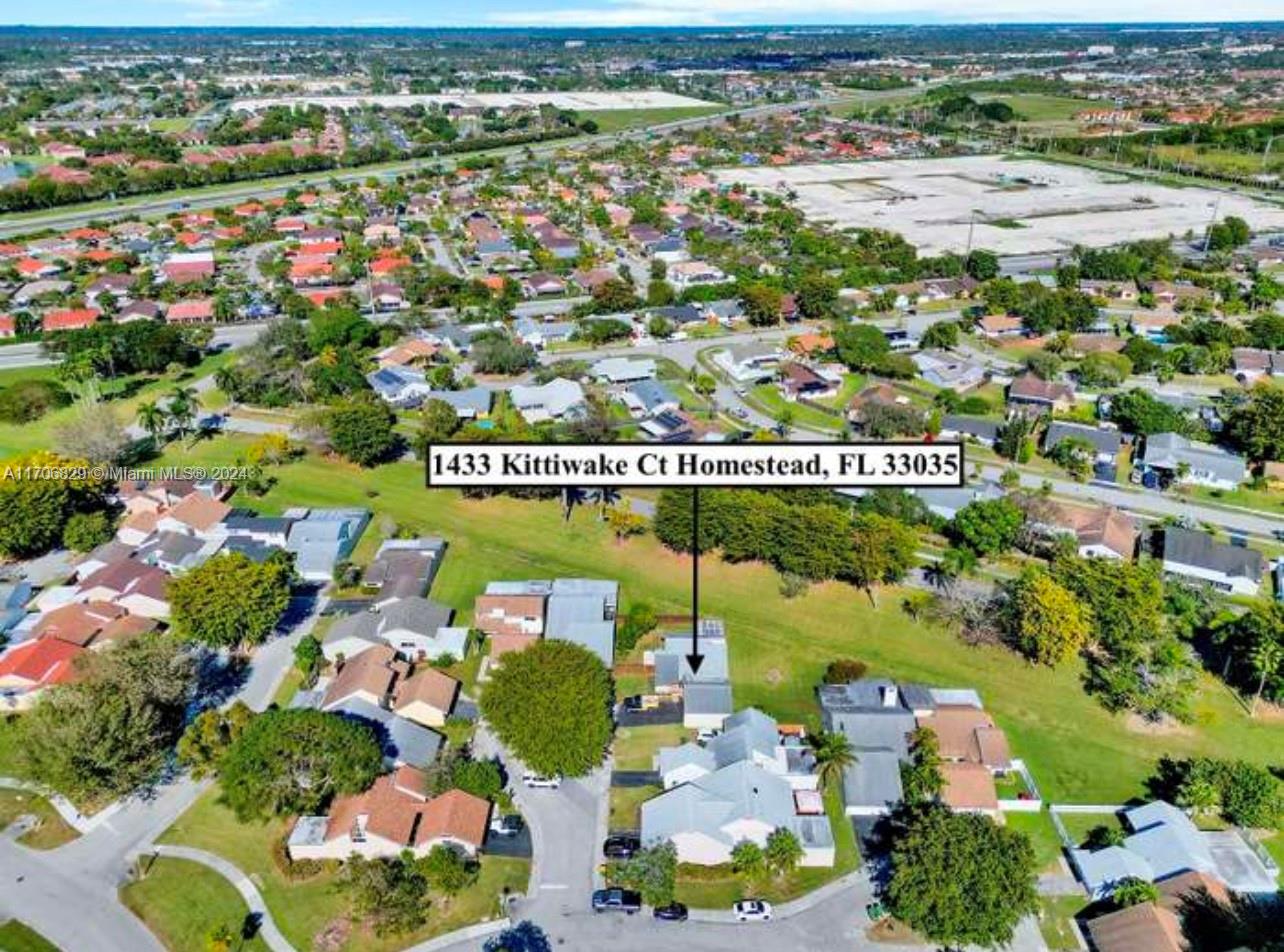 AUDUBON CLUSTER WEST - Residential Lease