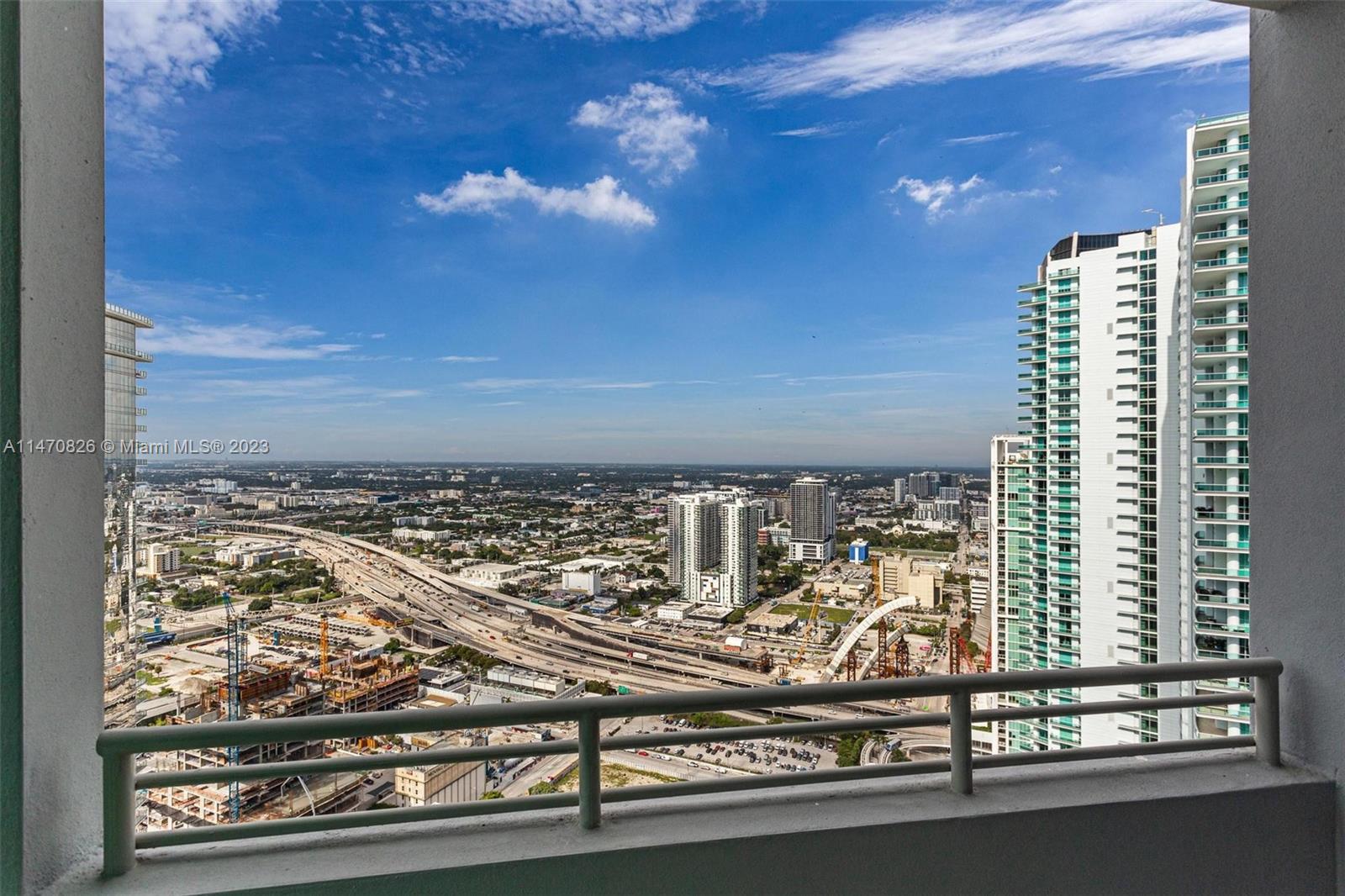 MARINABLUE CONDO - Residential Lease
