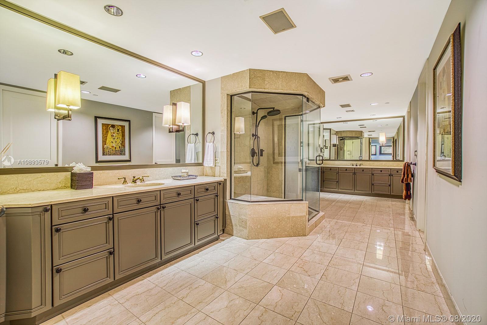 OCEANSIDE FISHER ISL COND - Residential