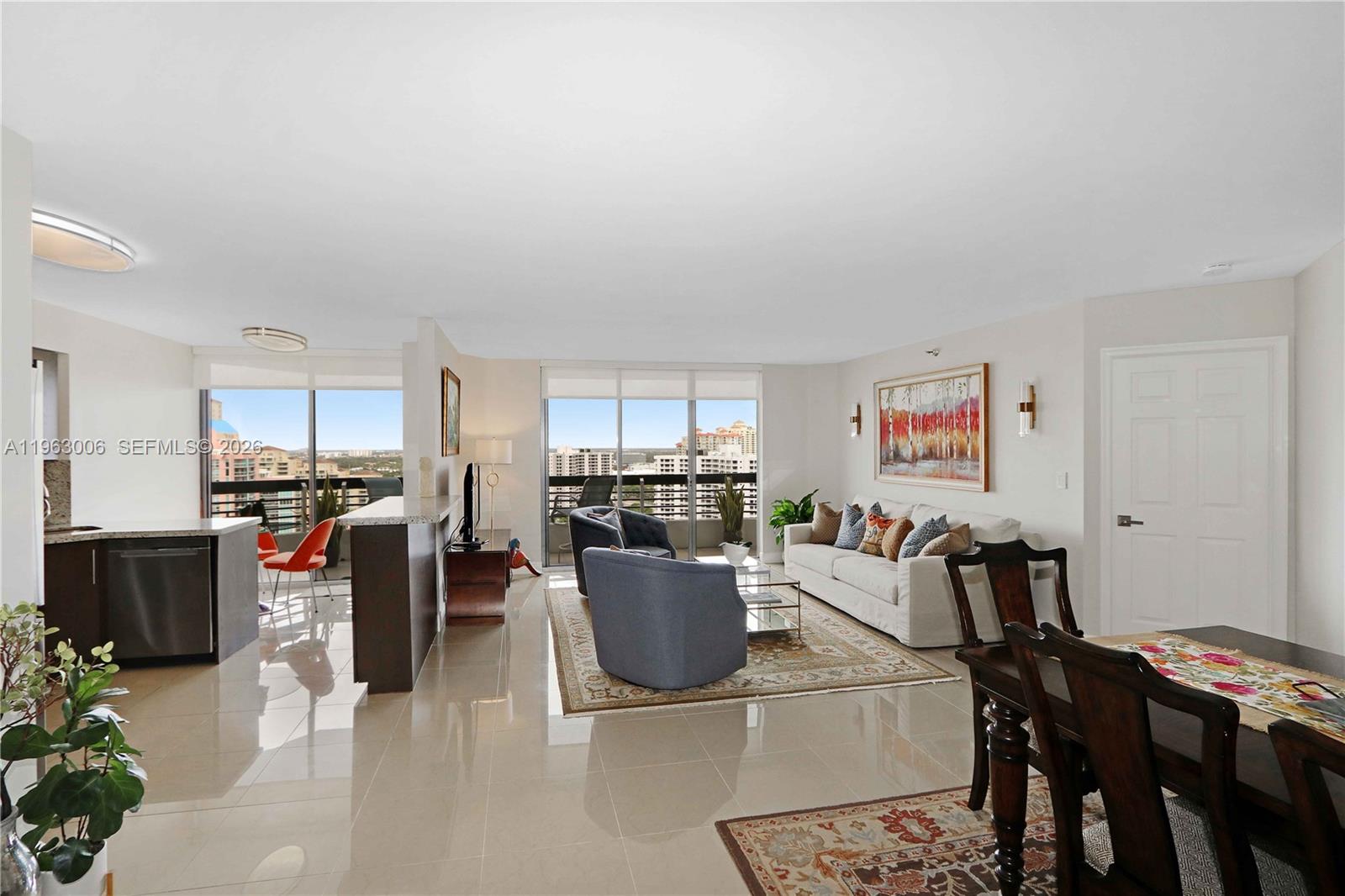 MYSTIC POINTE TOWER 500 C - Residential