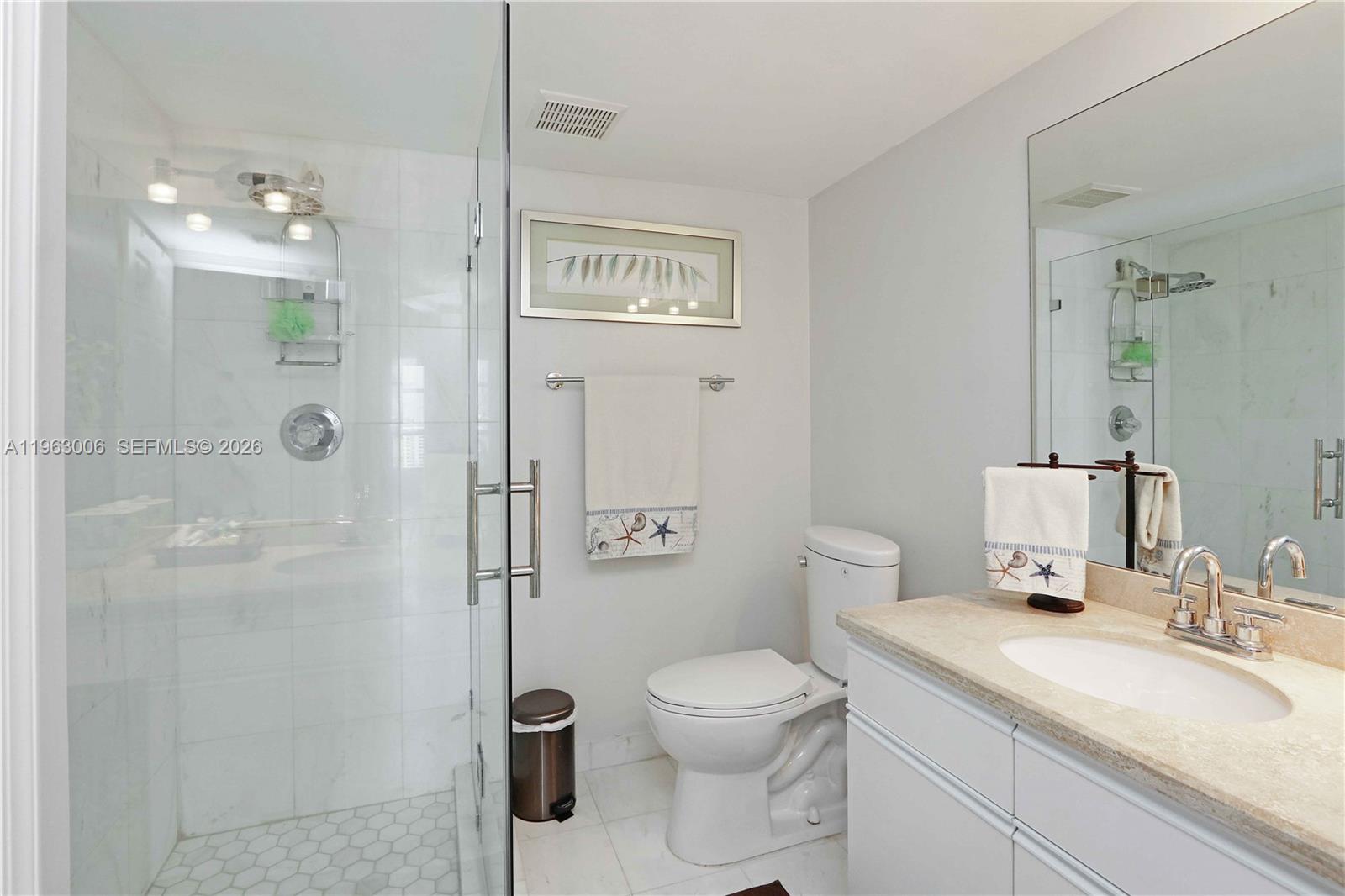 MYSTIC POINTE TOWER 500 C - Residential