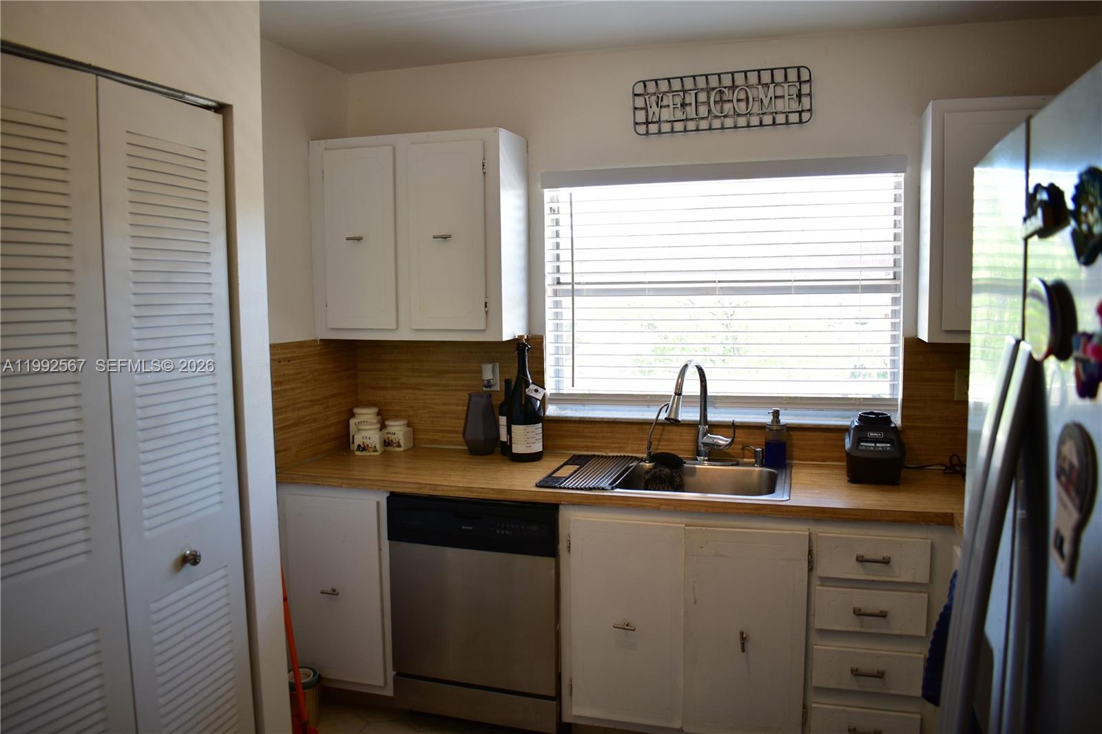 SUNRISE LAKES 86 CONDO - Residential