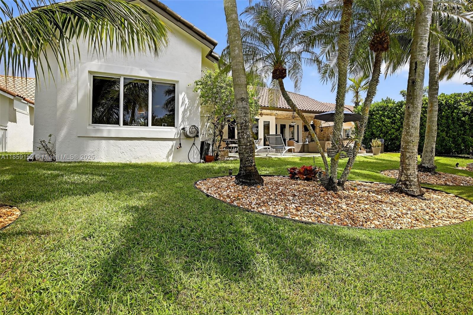 LAGUNA SPRINGS I - Residential