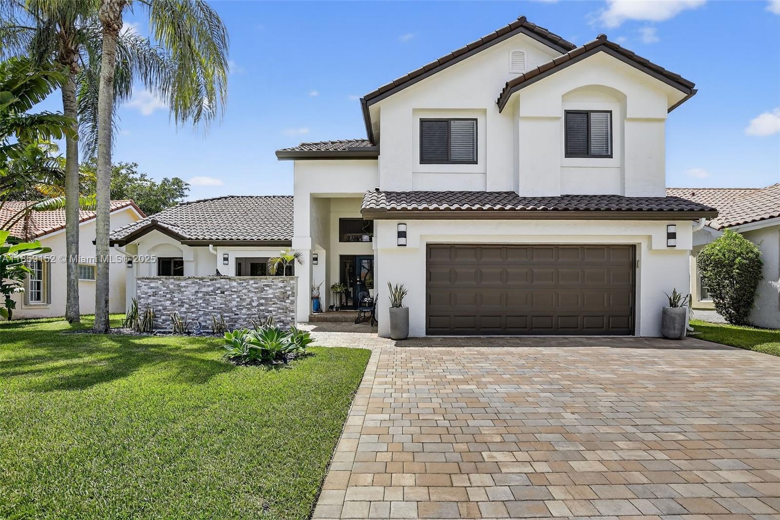LAGUNA SPRINGS I - Residential