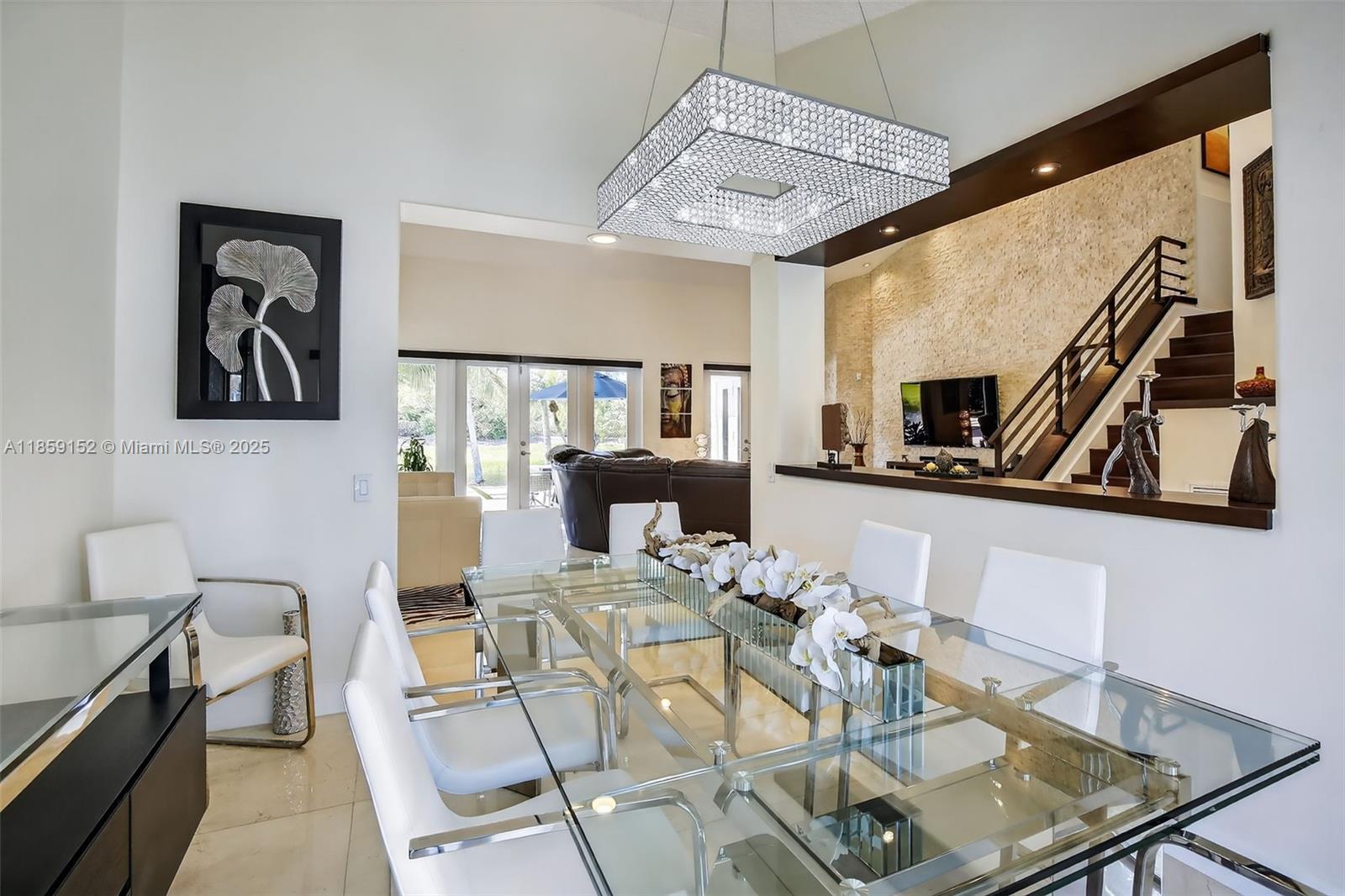 LAGUNA SPRINGS I - Residential