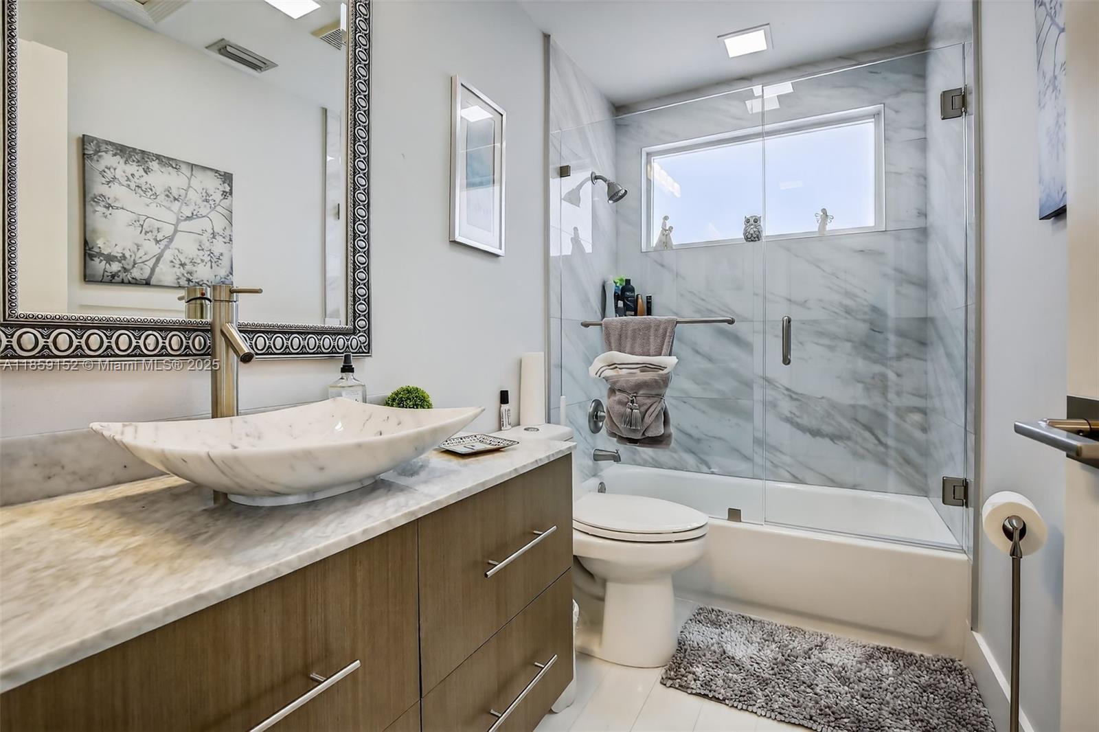 LAGUNA SPRINGS I - Residential