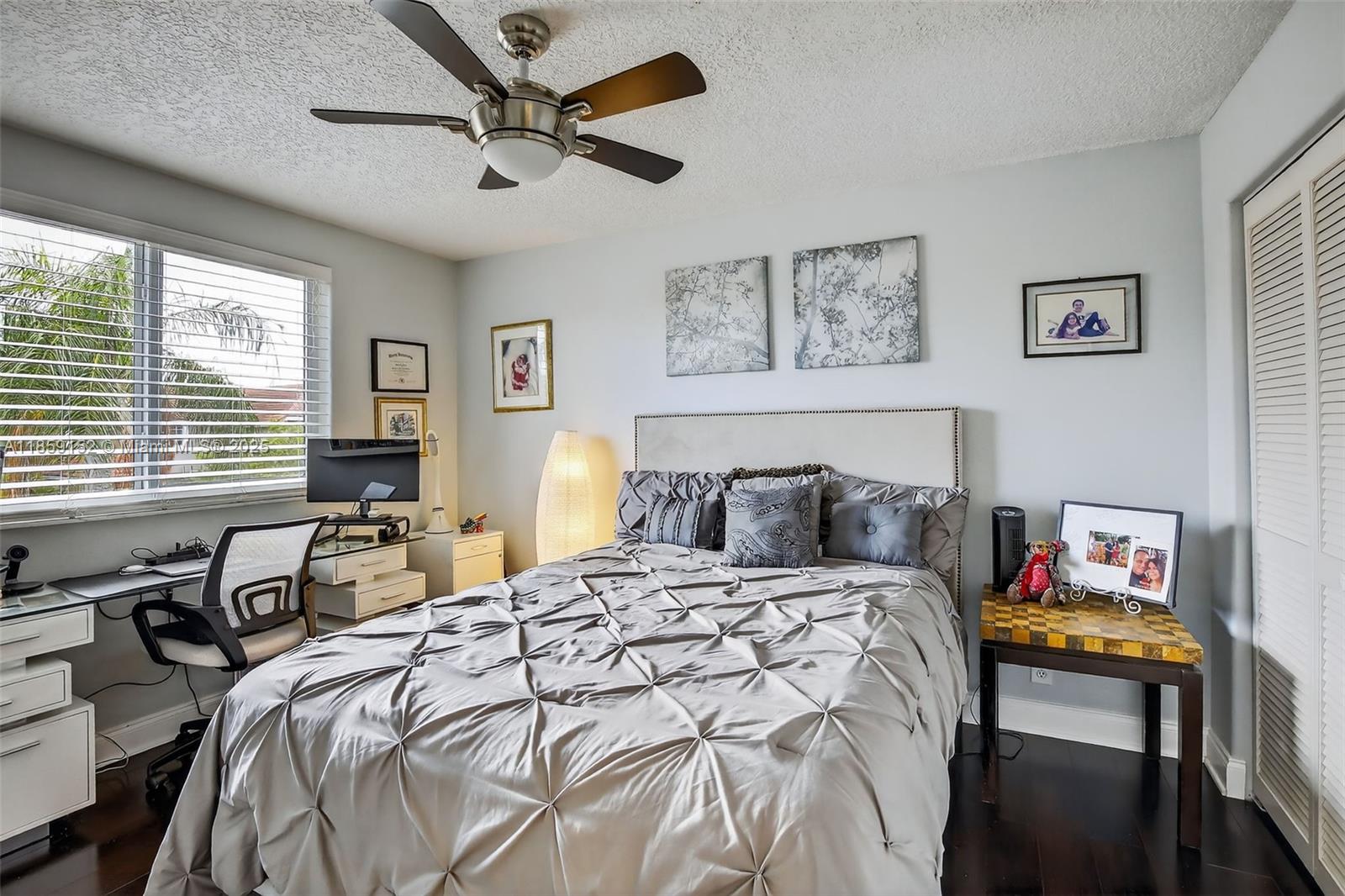 LAGUNA SPRINGS I - Residential