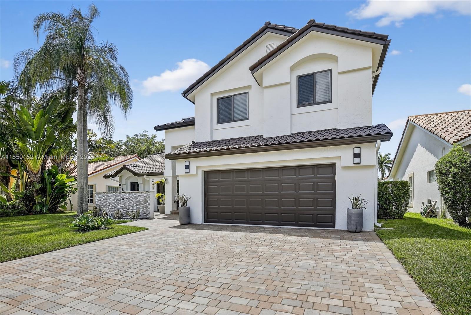 LAGUNA SPRINGS I - Residential