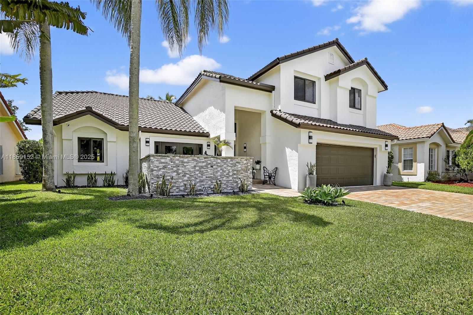 LAGUNA SPRINGS I - Residential