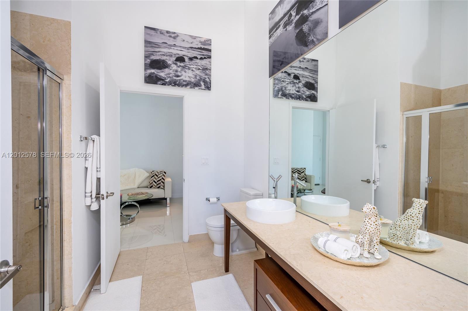 ICON BRICKELL NO TWO - Residential