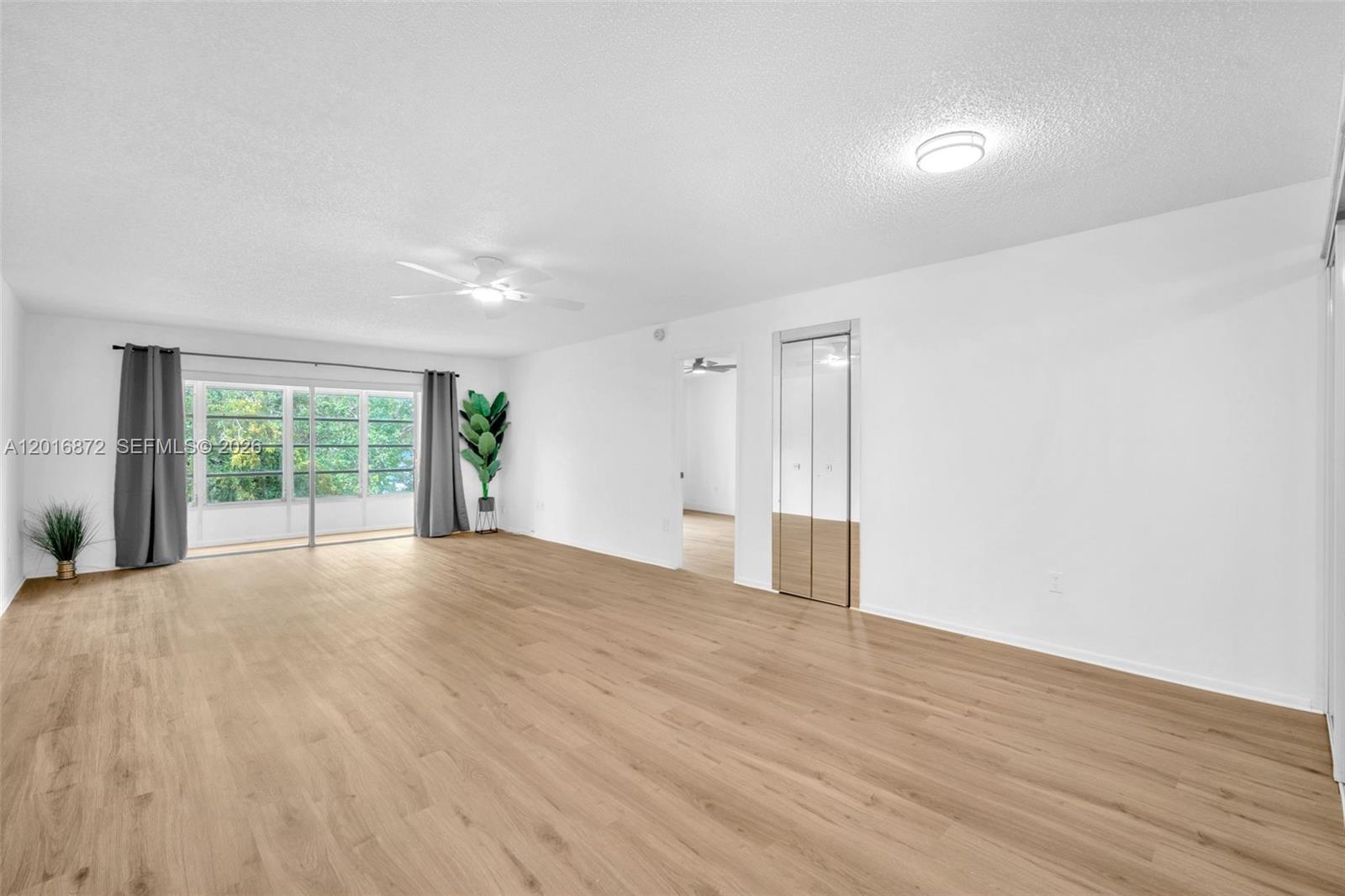OAKBROOK IV V VI VII COND - Residential