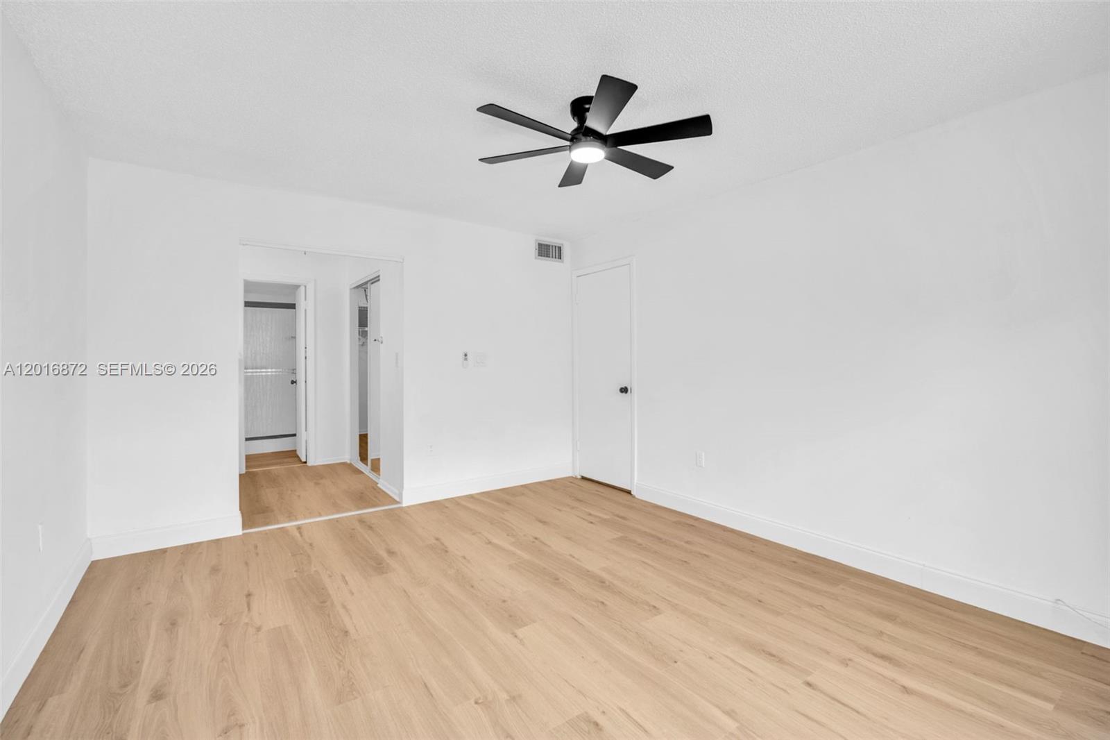 OAKBROOK IV V VI VII COND - Residential