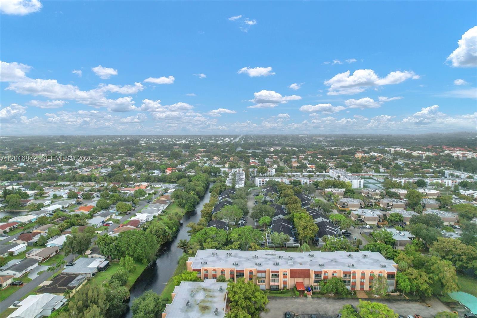 OAKBROOK IV V VI VII COND - Residential