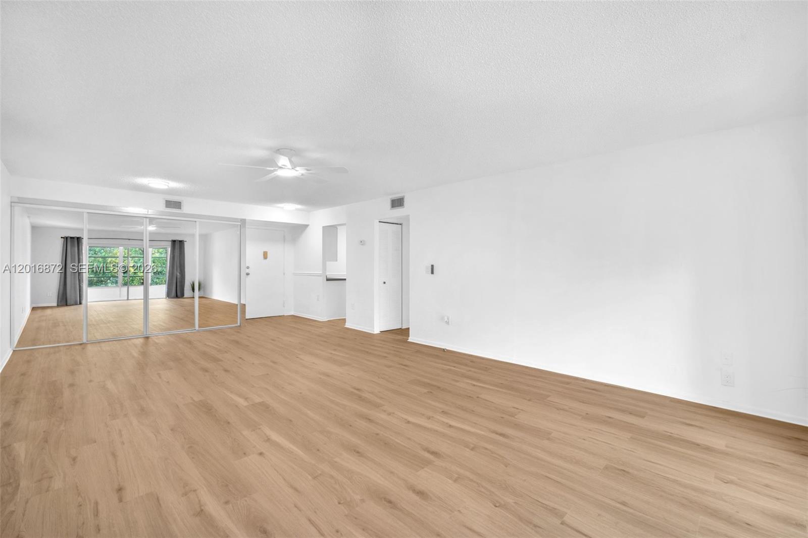 OAKBROOK IV V VI VII COND - Residential