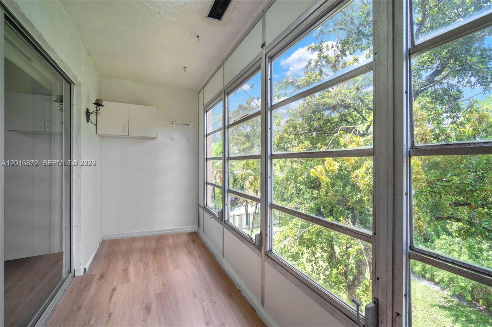 OAKBROOK IV V VI VII COND - Residential