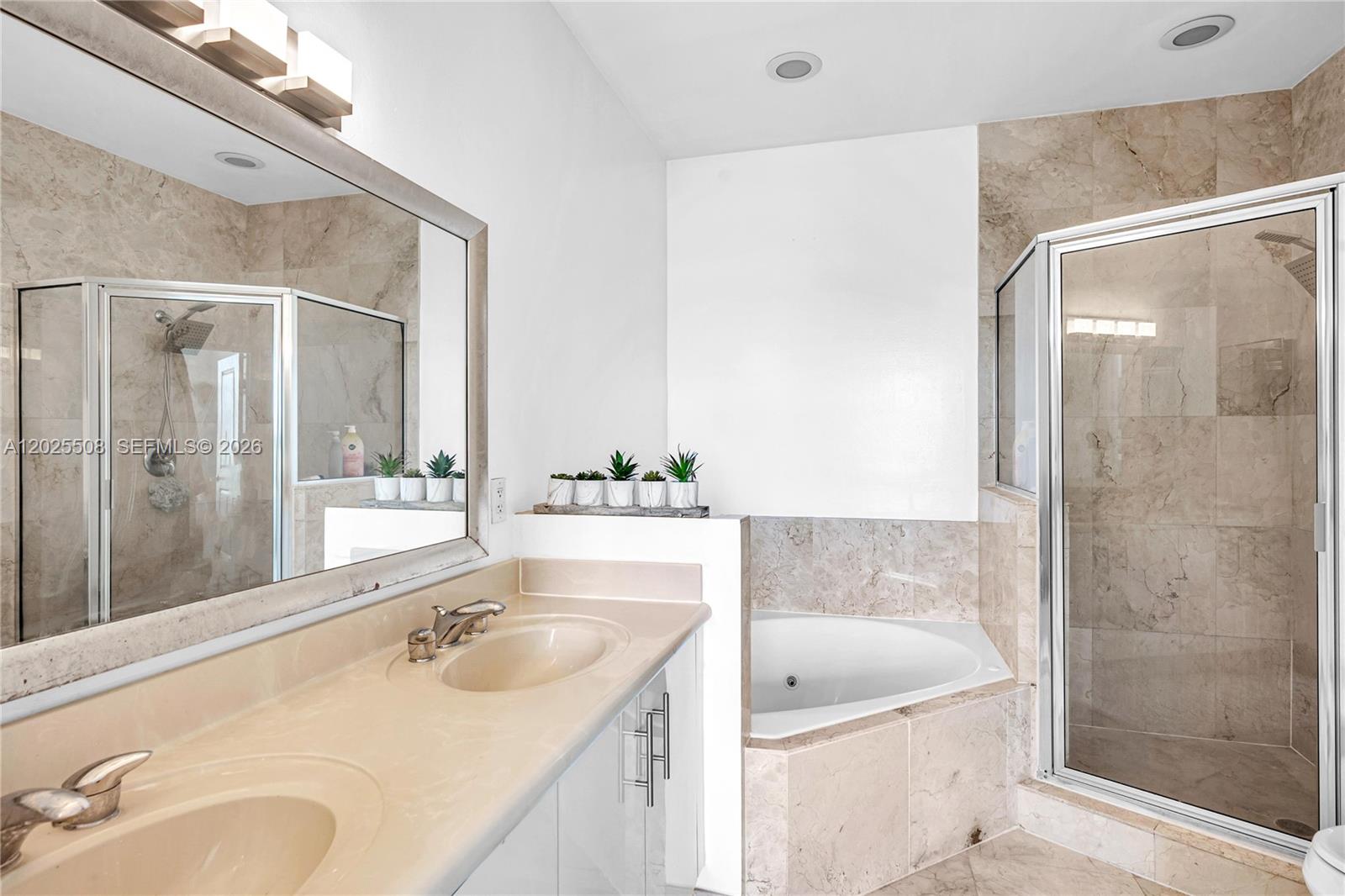 360 CONDO A - Residential Lease