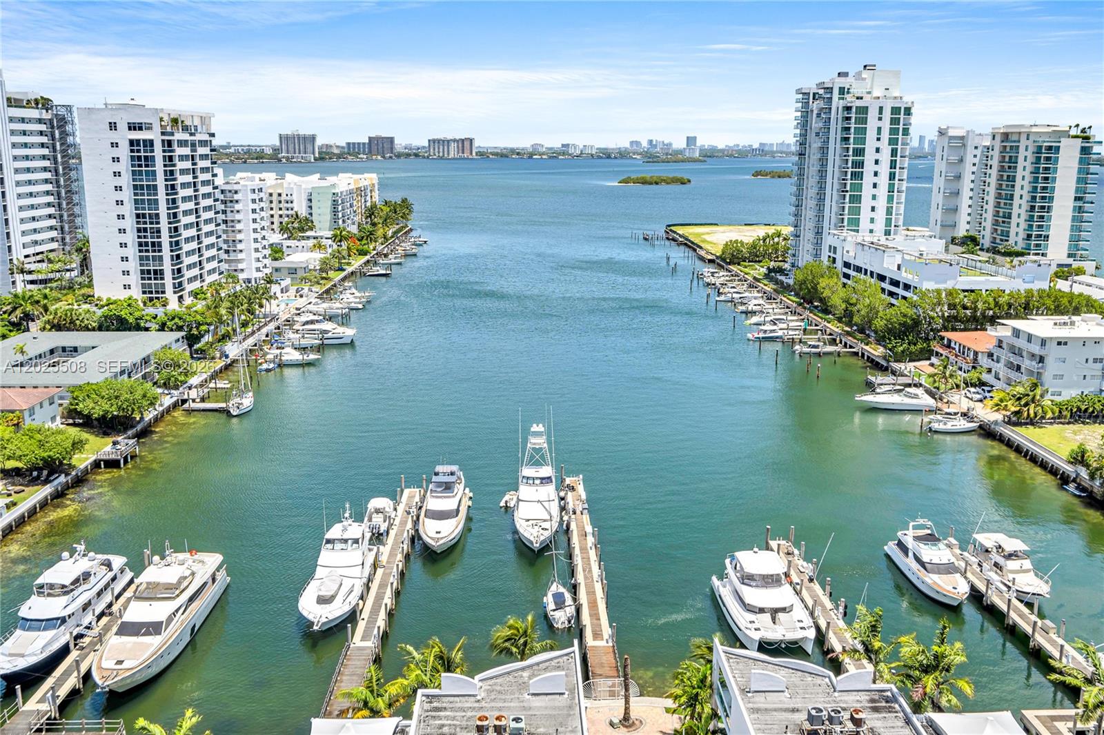 360 CONDO A - Residential Lease