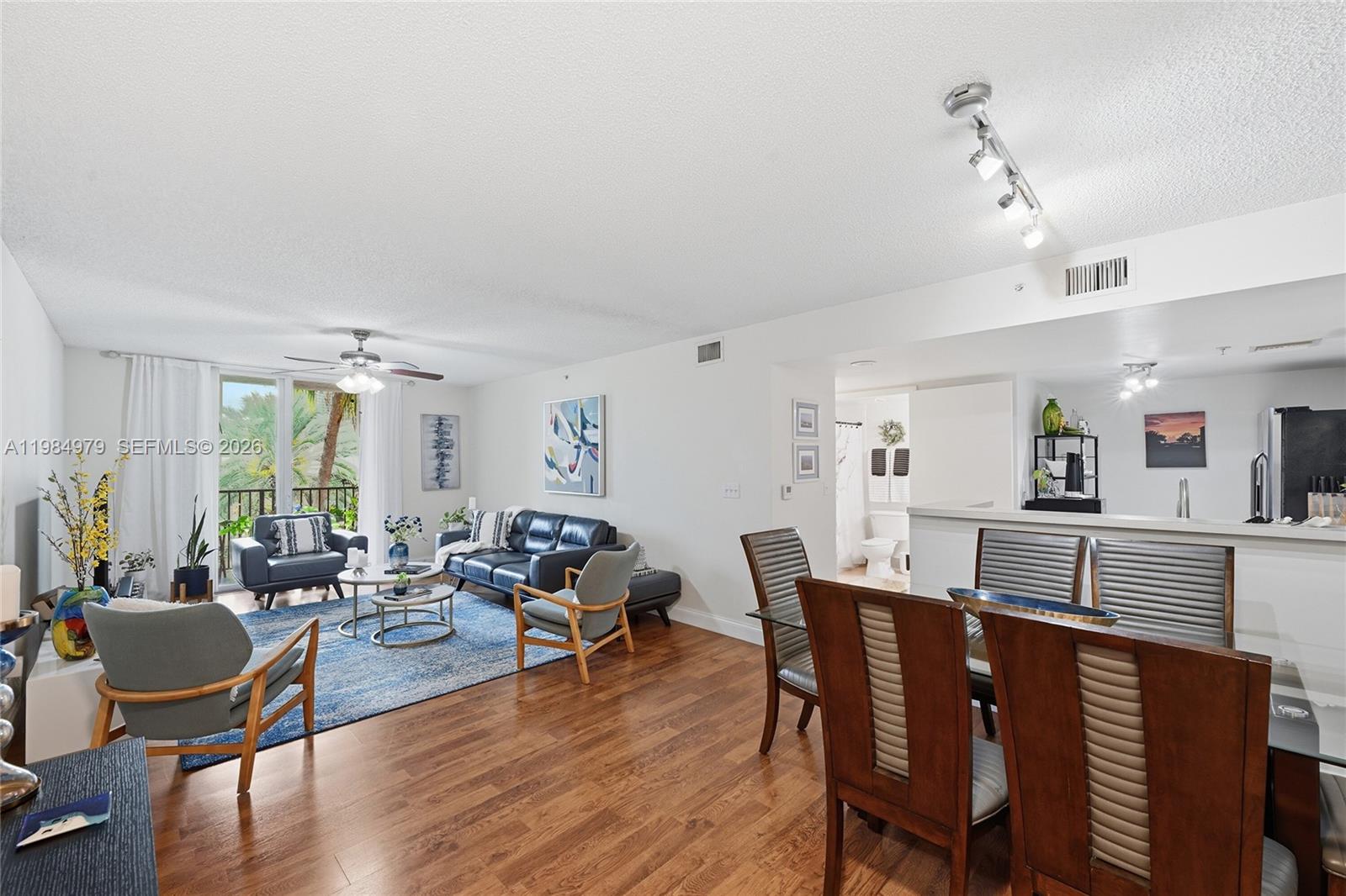 LAS OLAS BY THE RIVER CON - Residential