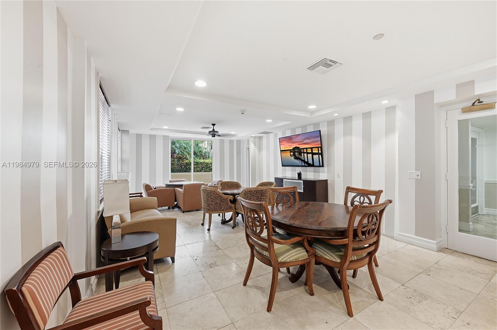 LAS OLAS BY THE RIVER CON - Residential