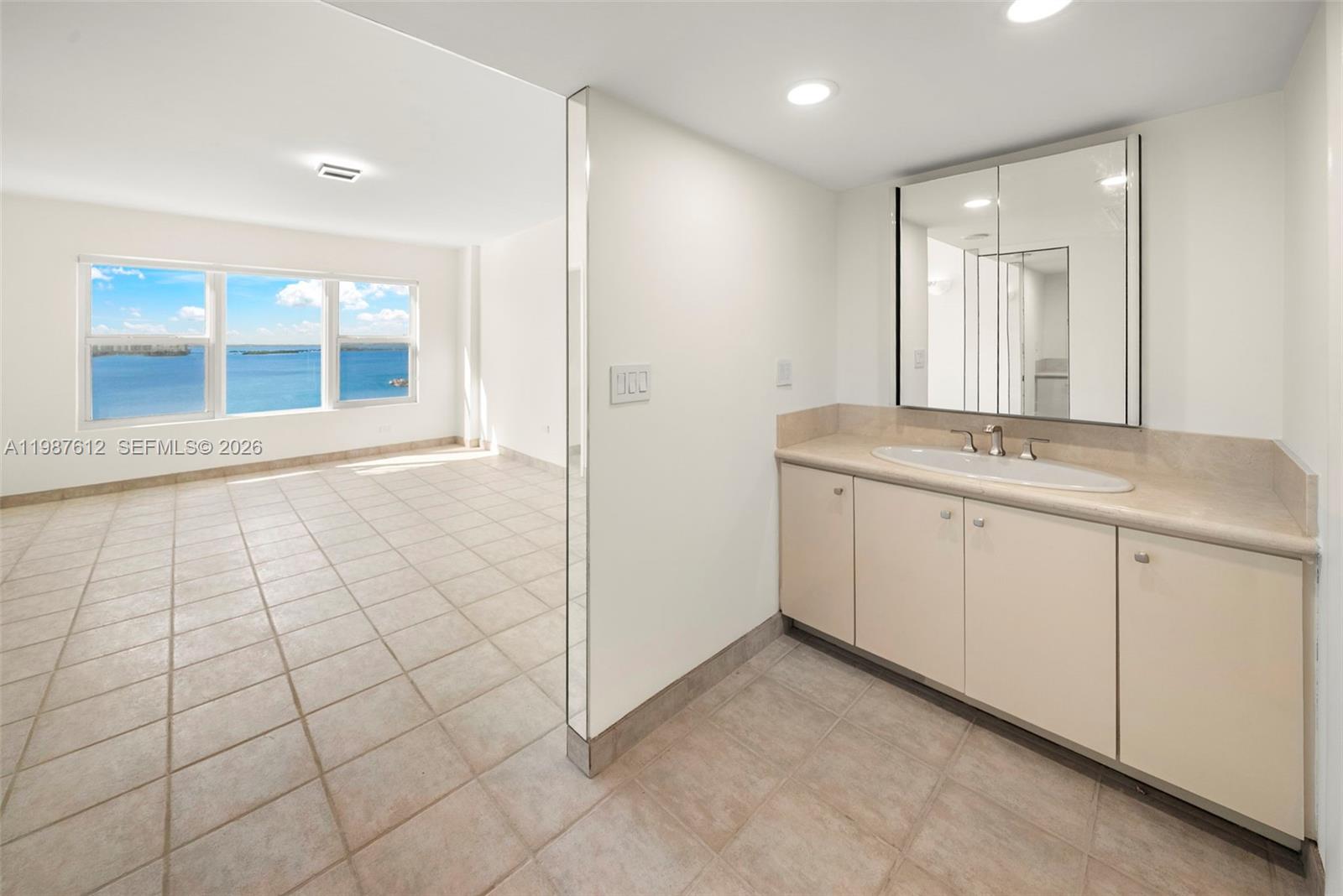 JOCKEY CLUB CONDO - Residential