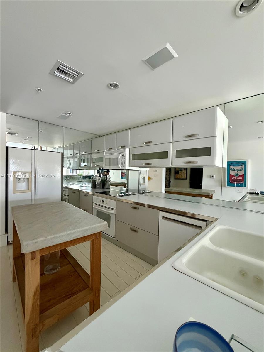 REGATTA AT INDIAN CREEK C - Residential