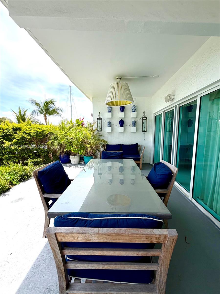 REGATTA AT INDIAN CREEK C - Residential