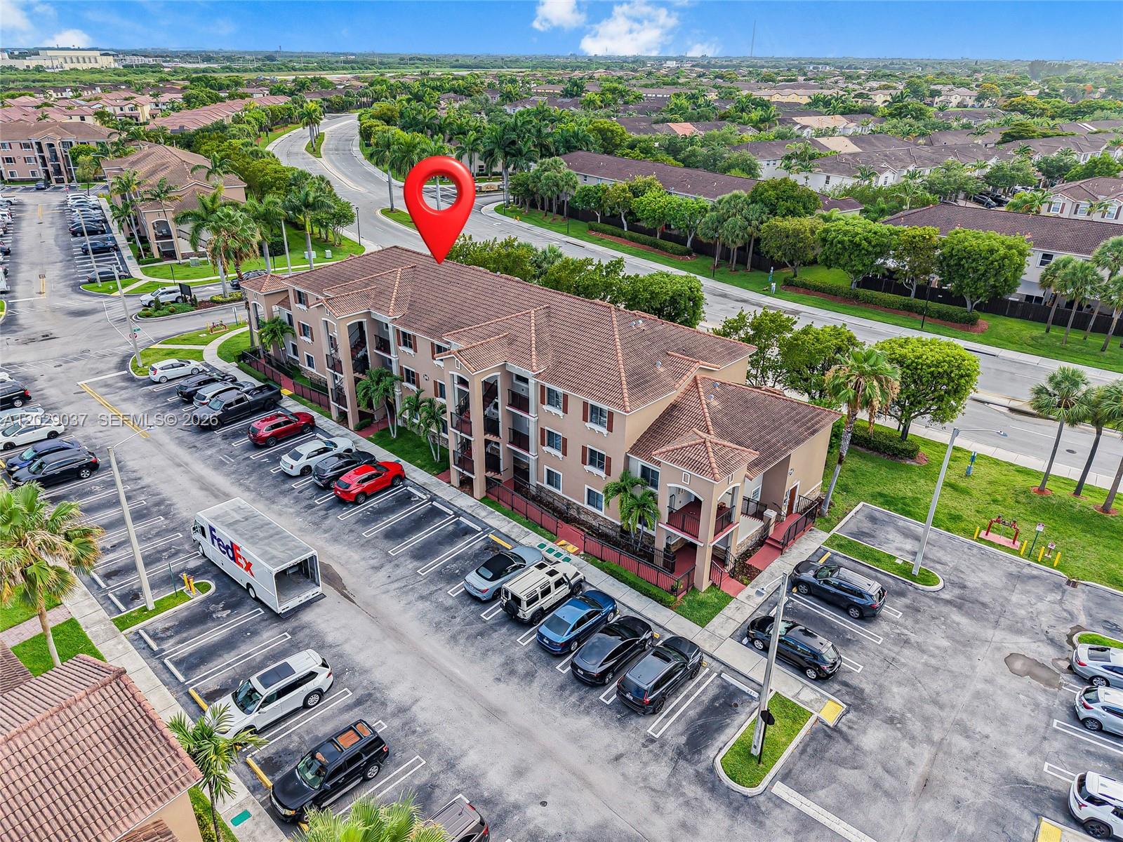 THE COURTS AT BAYSHORE II - Residential