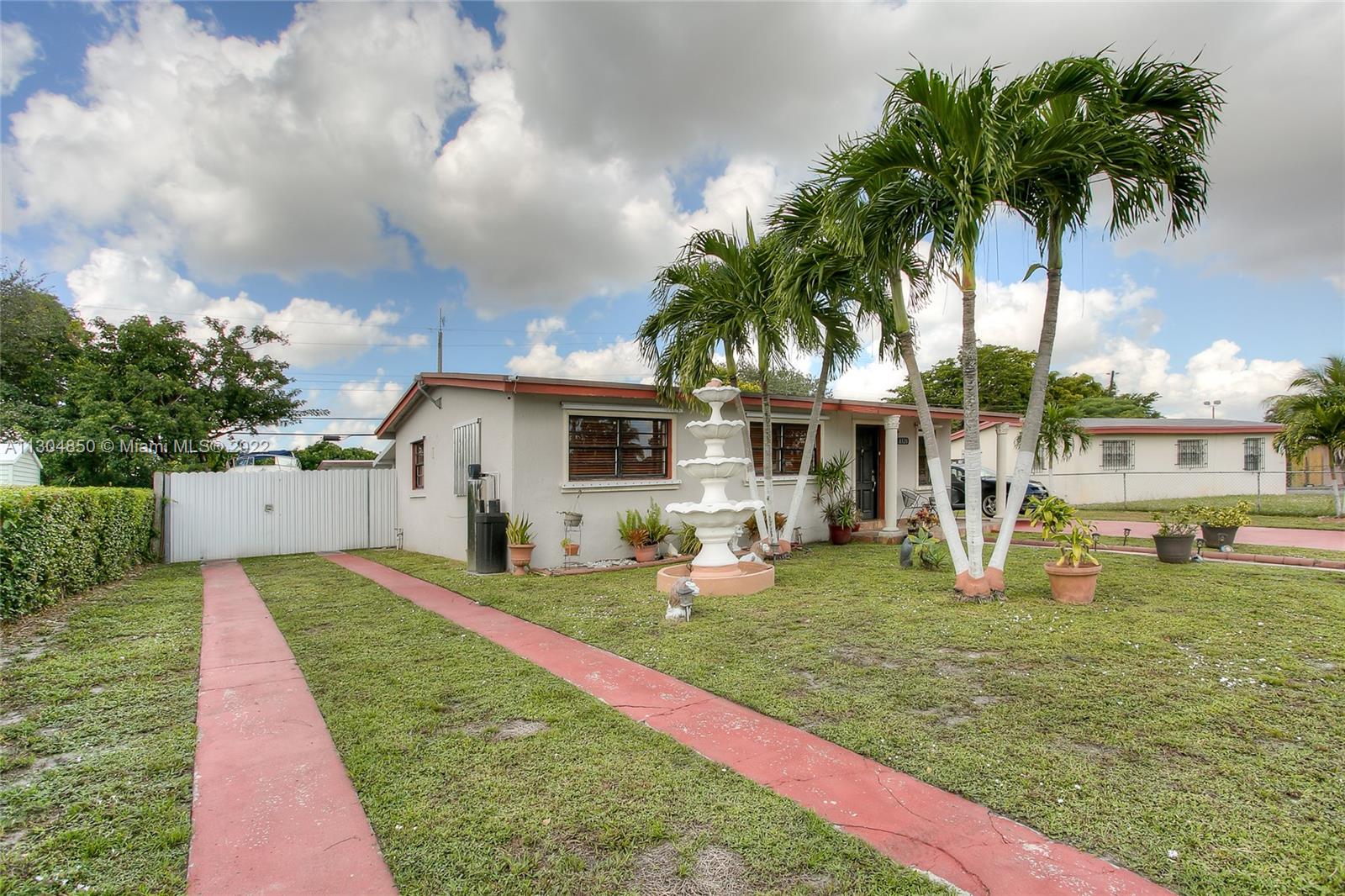 ANDERSON HEIGHTS - Residential