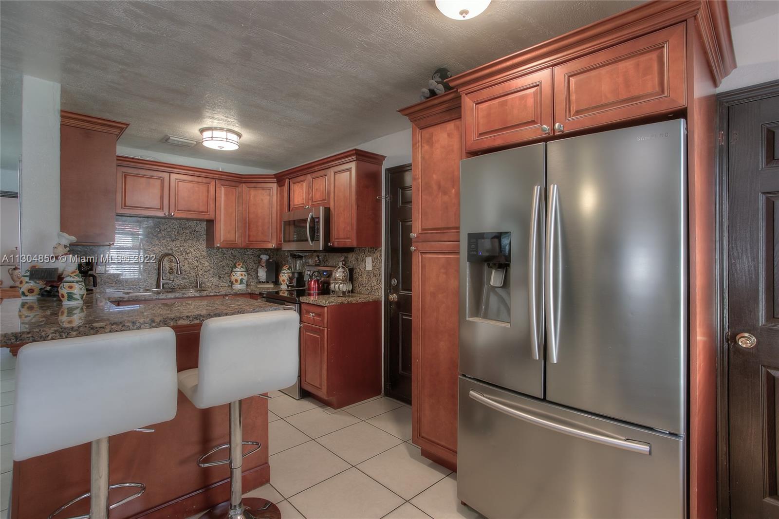 ANDERSON HEIGHTS - Residential